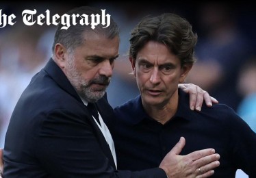 JN江南体育-世俱杯单场抢断次数最多比赛全记录与战术价值剖析